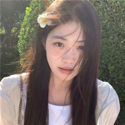 白衣侠女